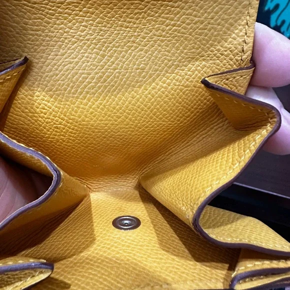 Hermès Le Quatre Epsom Coin Purse – Golden Amber Yellow - Picture 10 of 11